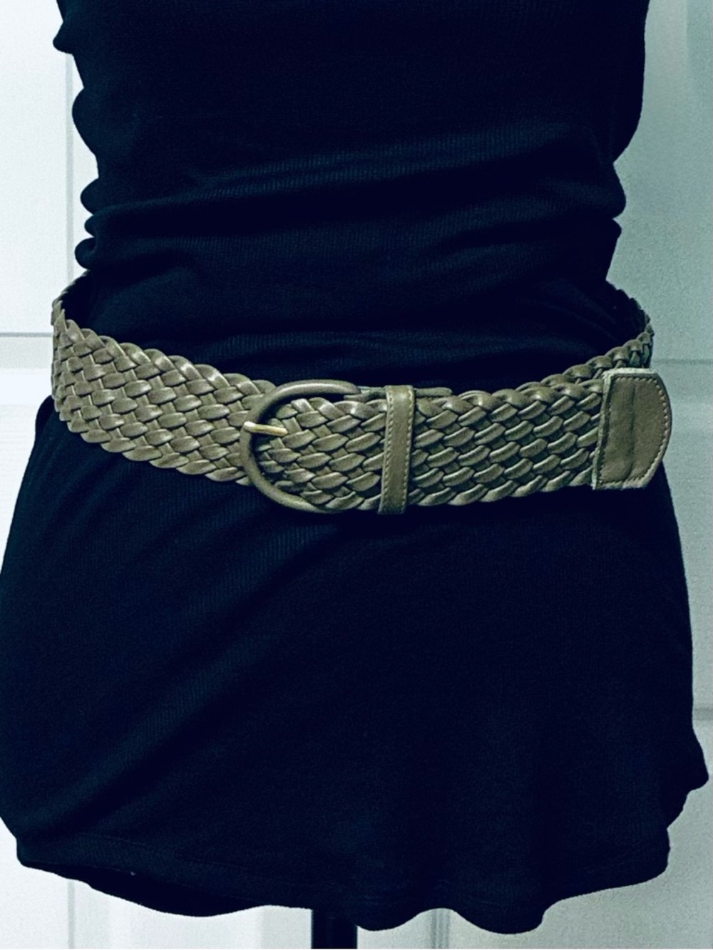 Vintage Leather Woven Braided Belt, Macy’s. Olive Green, Medium